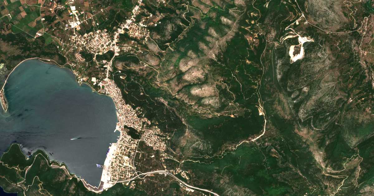 Satellitenkarte von Pestaniótika