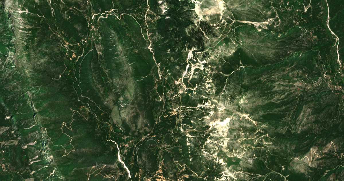 Satellitenkarte von Koukoulioí