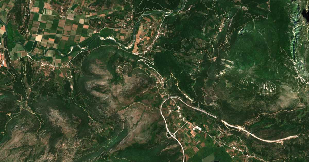 Satellitenkarte von Neochori