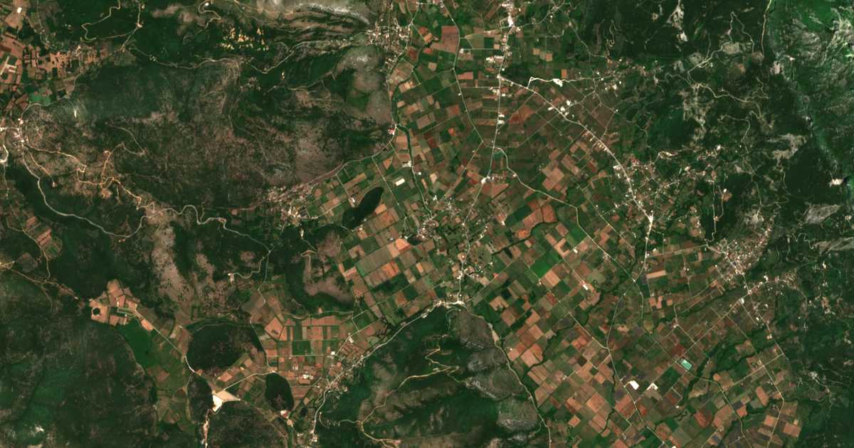 Satellitenkarte von Rachoúlion