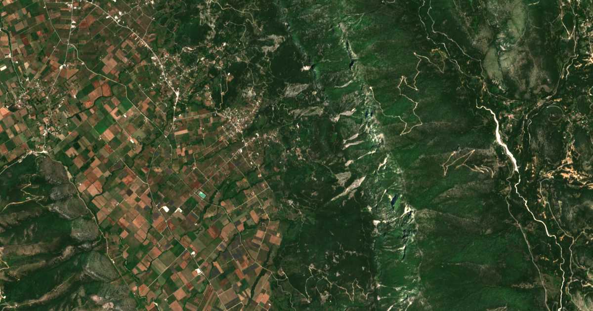 Satellitenkarte von Zervochórion