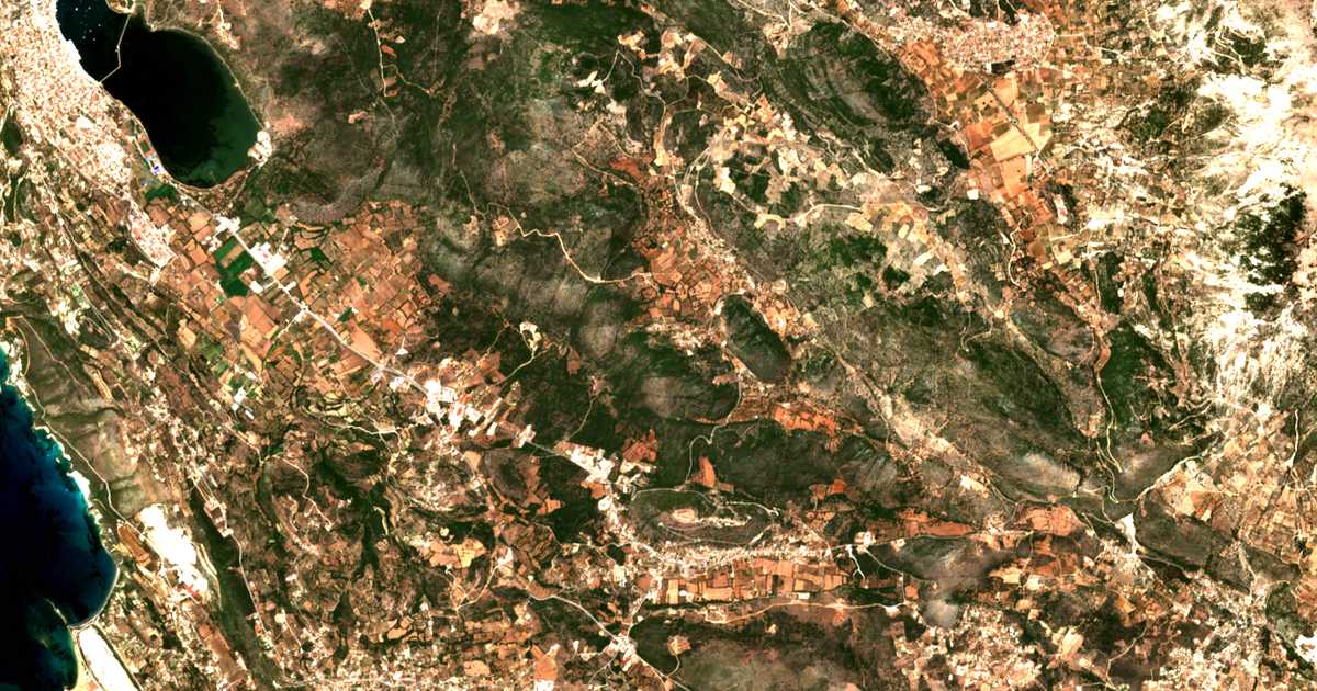 Satellitenkarte von Demoutsantáta