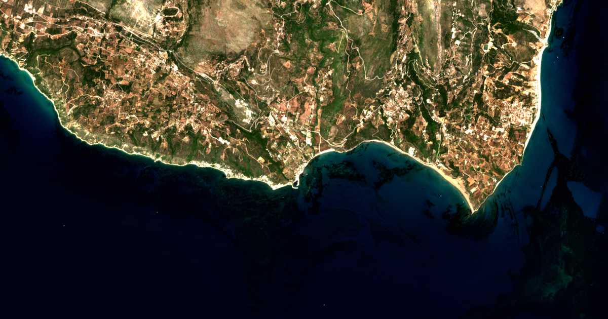 Satellitenkarte von Káto Kateleiós