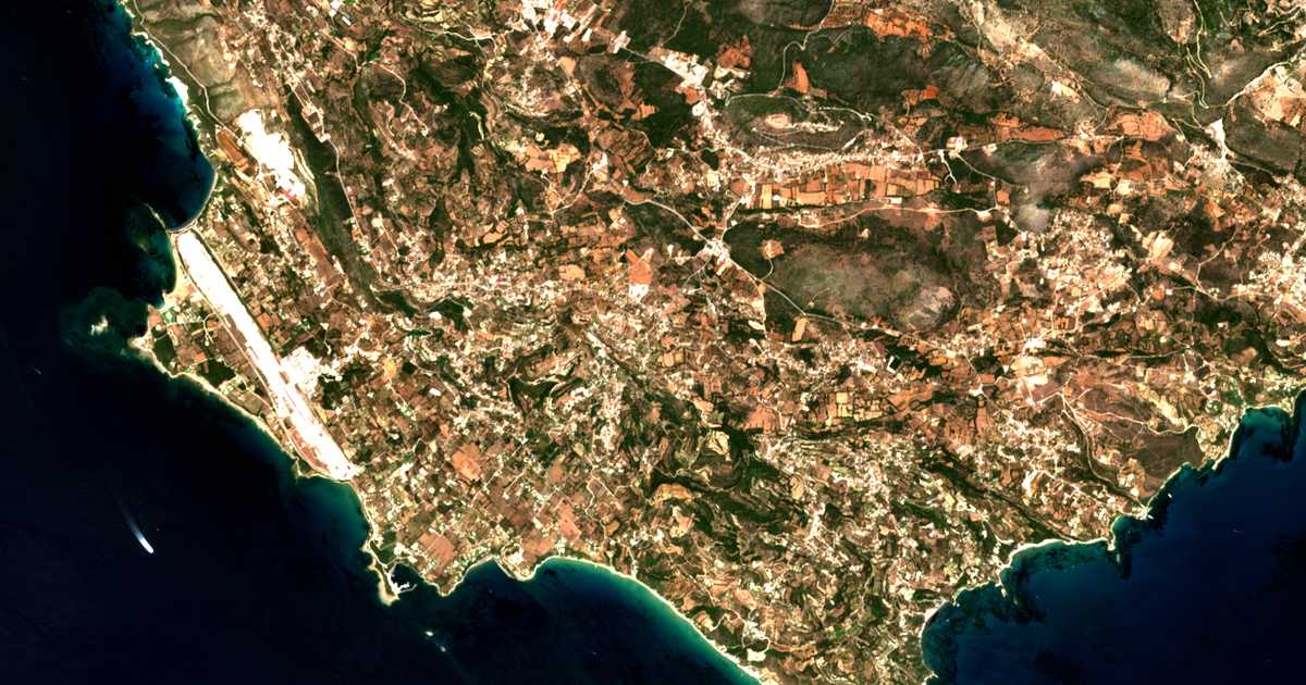 Satellitenkarte von Metaxáta
