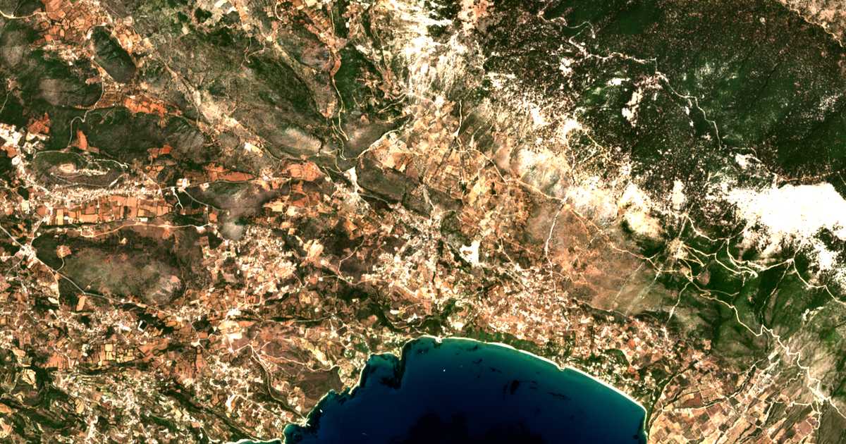 Satellitenkarte von Mousáta