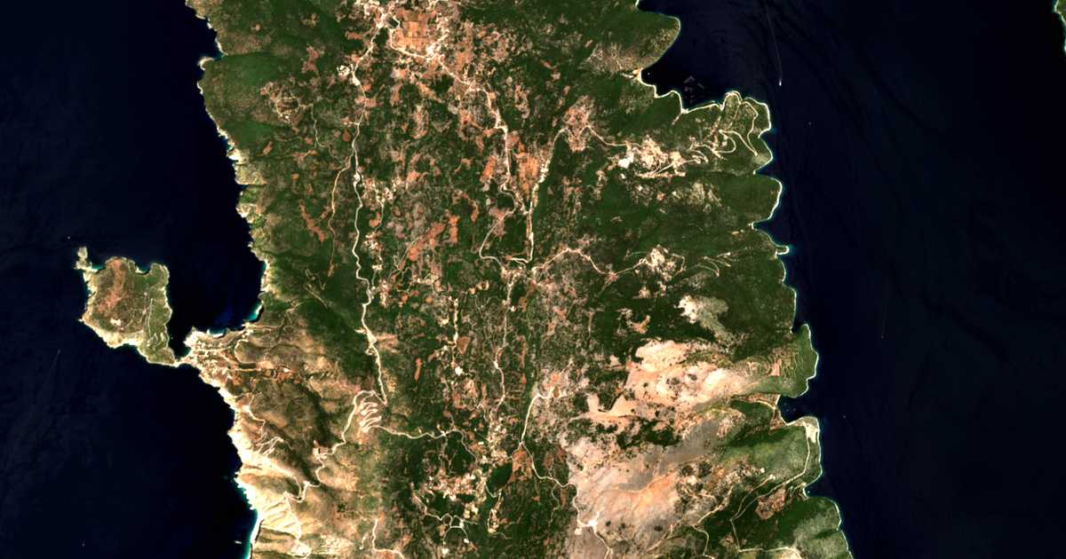 Satellitenkarte von Varý