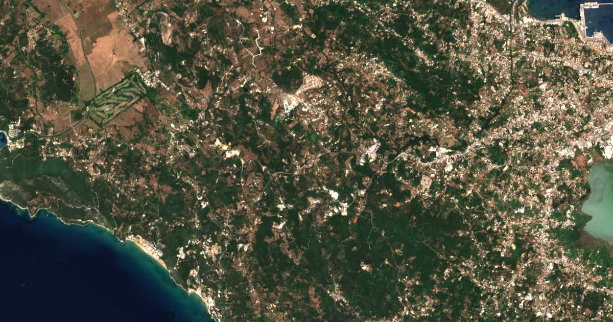 Satellitenkarte von Agía Triás