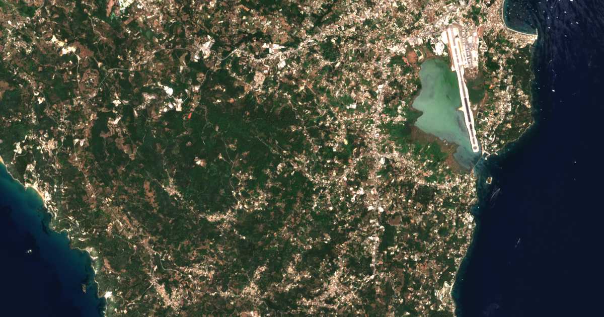 Satellitenkarte von Ágios Geórgios