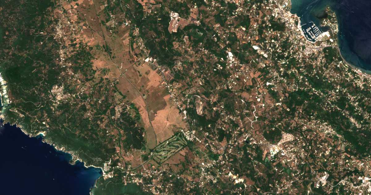Satellitenkarte von Kouramadítika