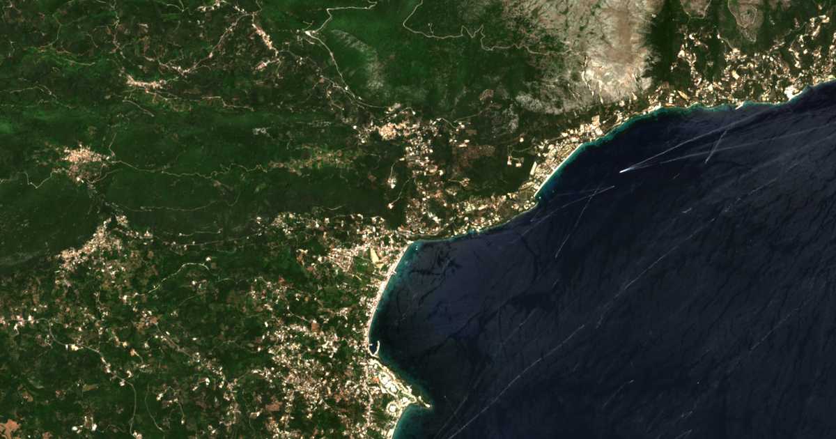 Satellitenkarte von Pyrgí