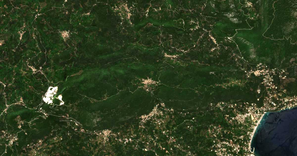 Satellitenkarte von Sokrákion
