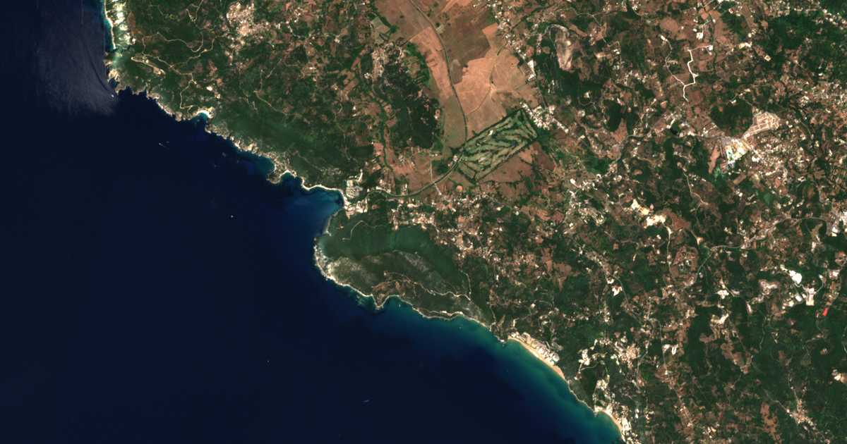 Satellitenkarte von Vátos