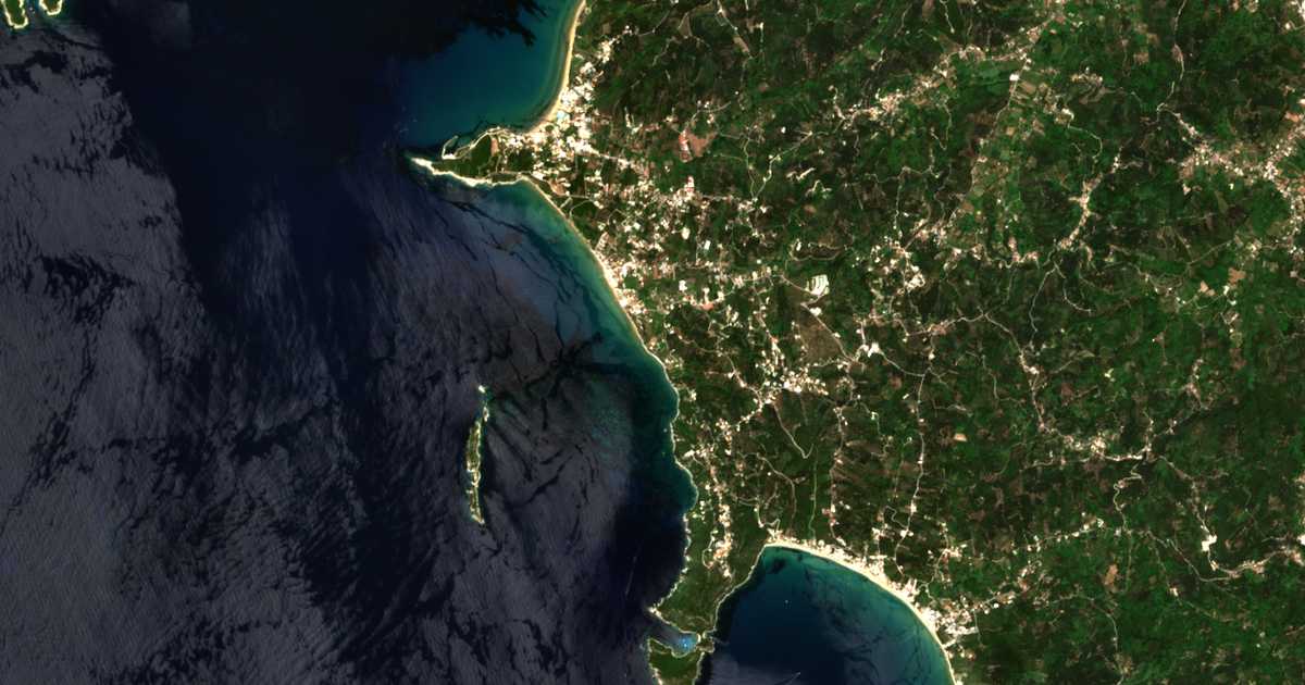 Satellitenkarte von Afionítika