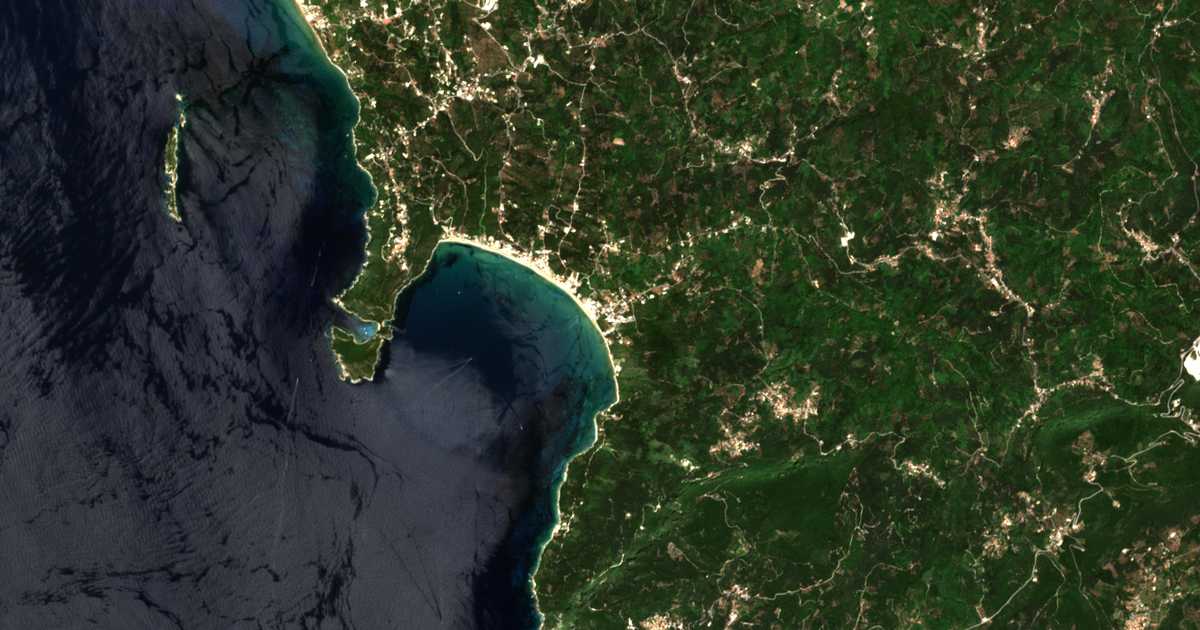 Satellitenkarte von Ágios Geórgios