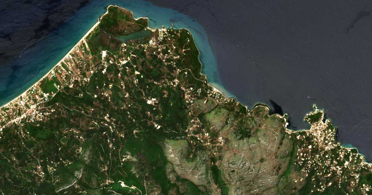 Satellitenkarte von Ágios Ilías
