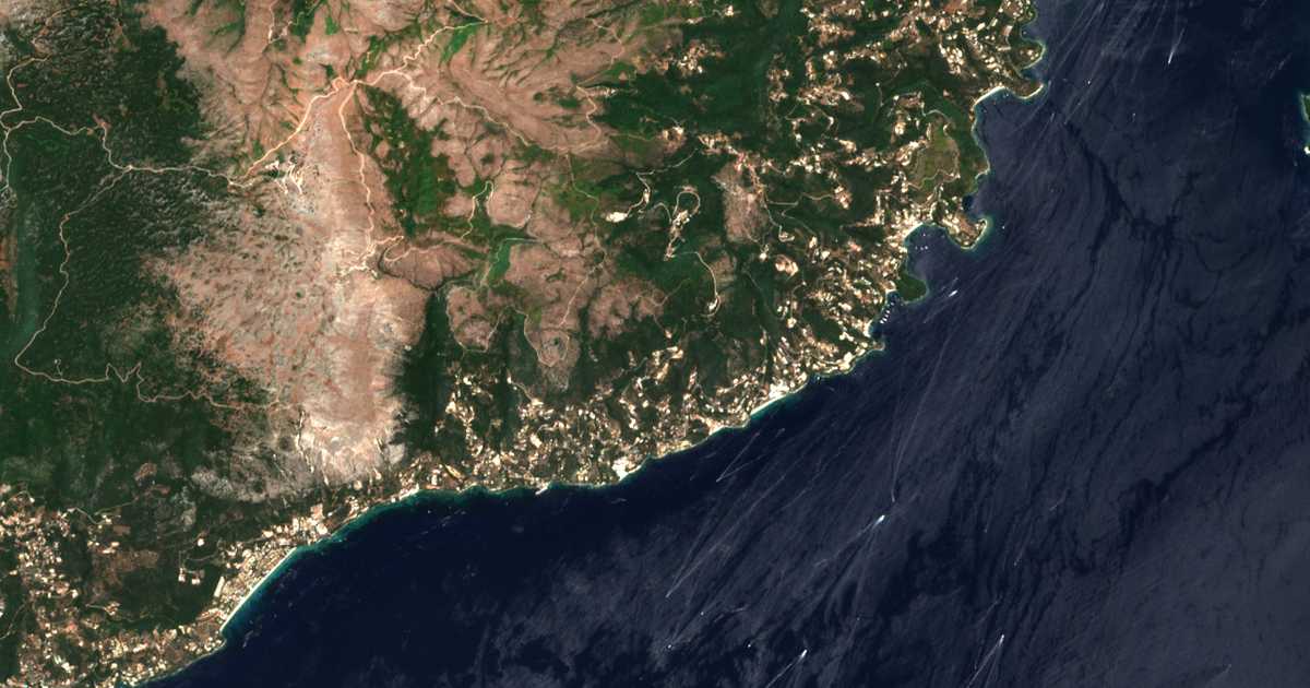 Satellitenkarte von Katávolos