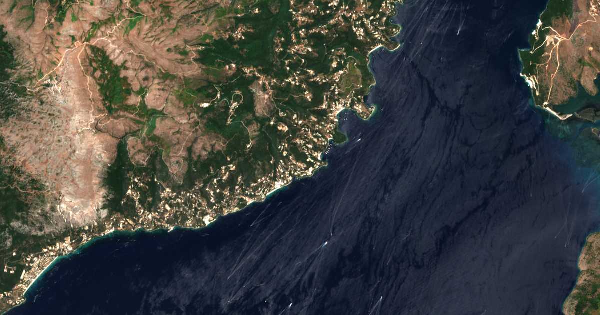 Satellitenkarte von Kéntroma