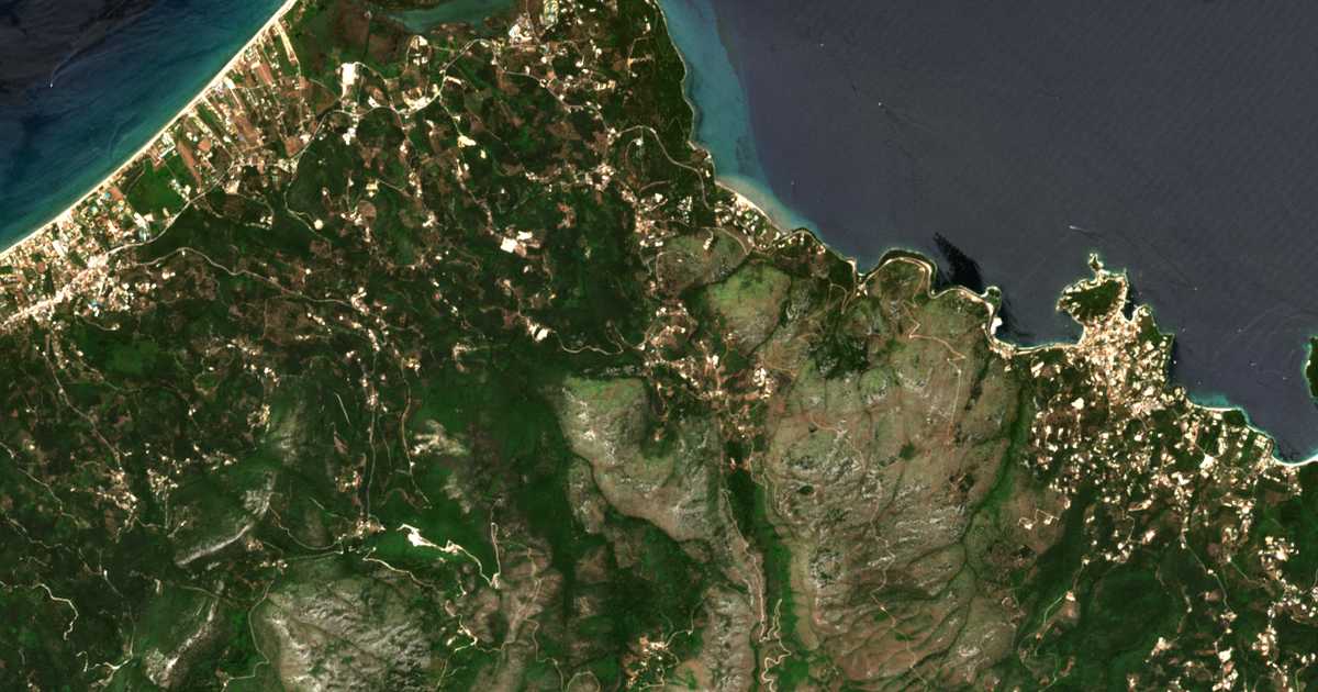 Satellitenkarte von Loútsai