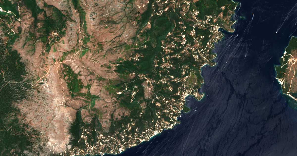 Satellitenkarte von Pórta