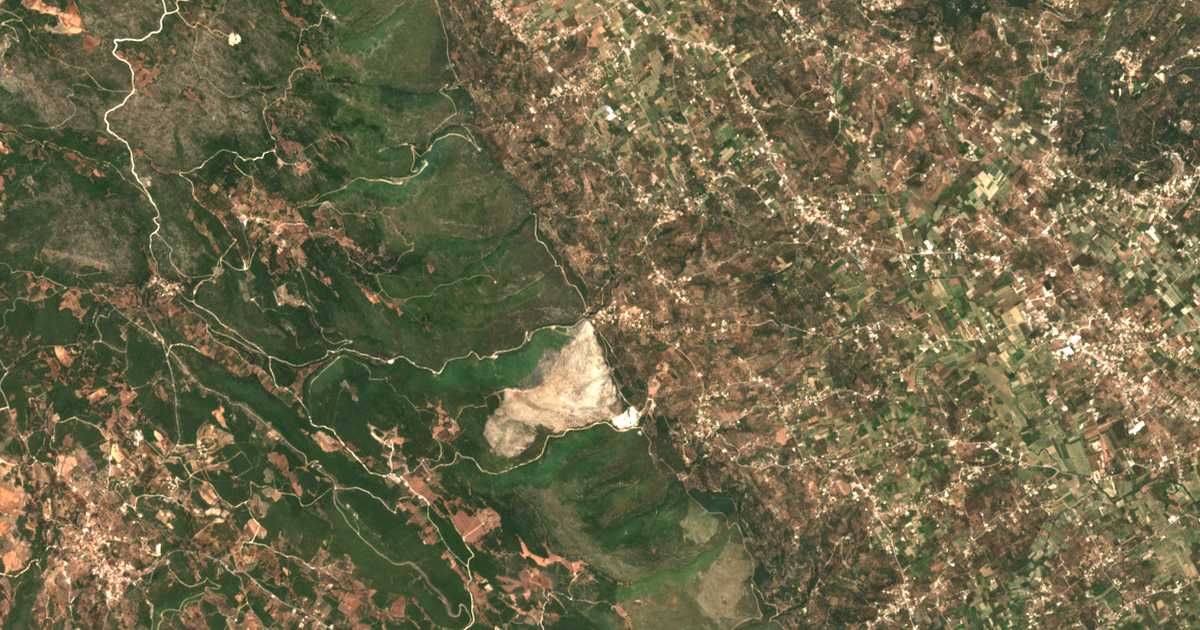 Satellitenkarte von Agía Marína