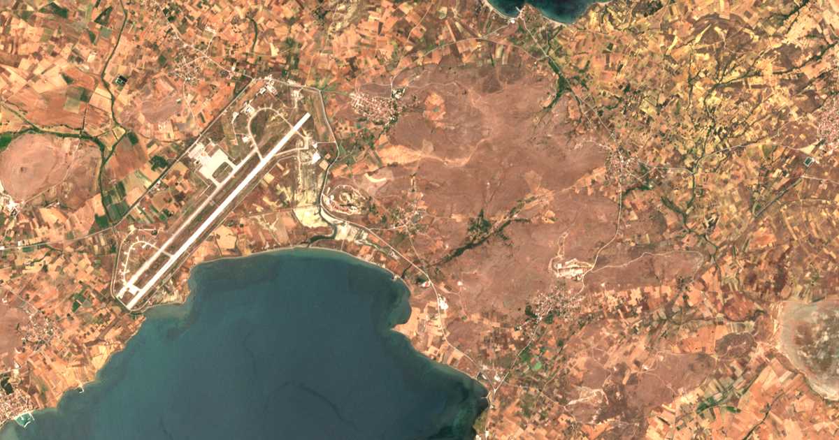 Satellitenkarte von Lýchna
