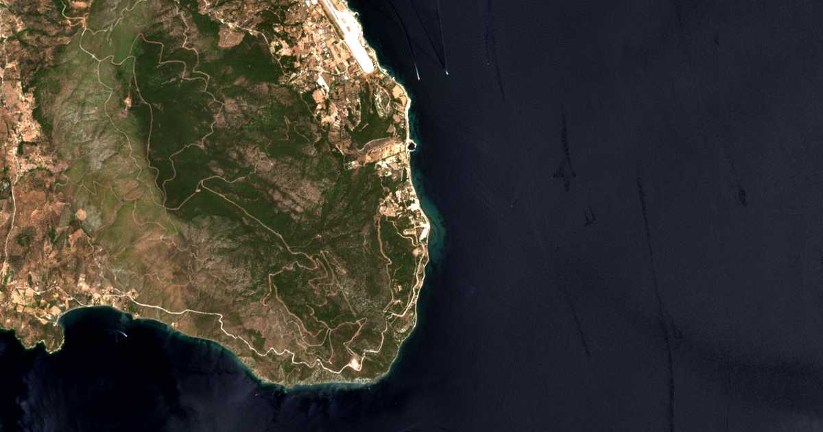 Satellitenkarte von Agriliá Kratígou