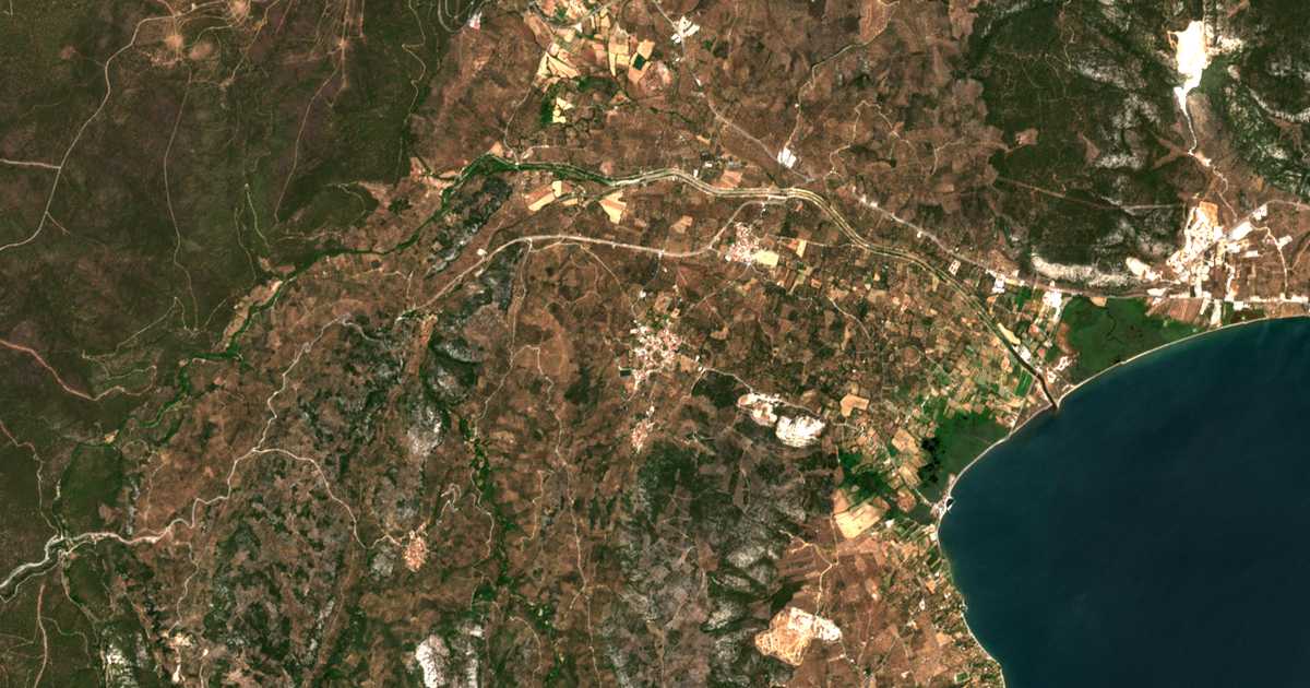 Satellitenkarte von Íppeion