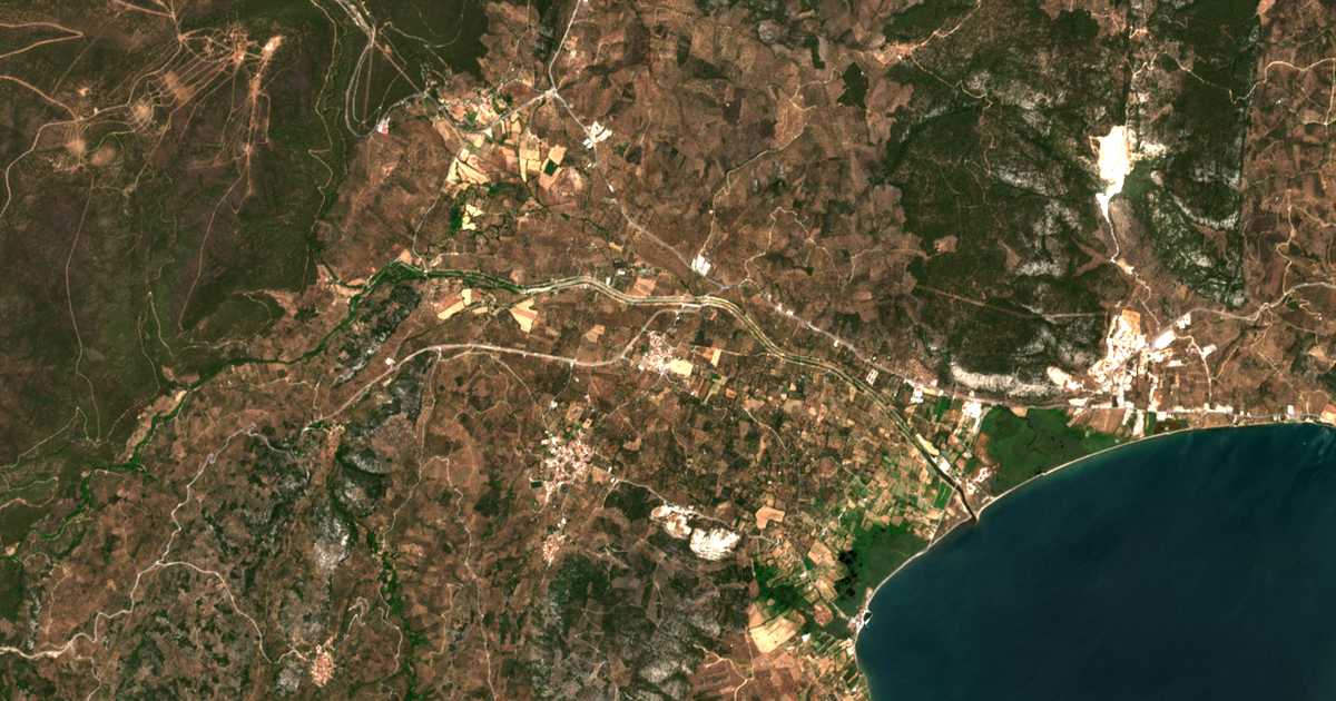 Satellitenkarte von Kerameía