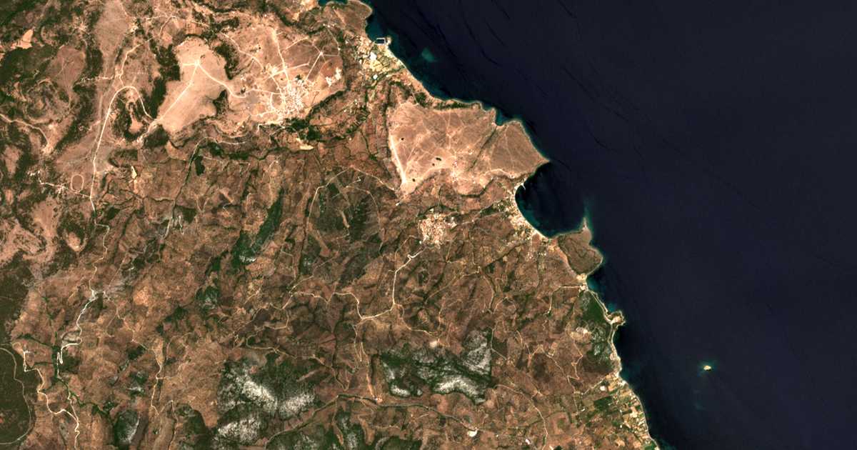 Satellitenkarte von Mistegná