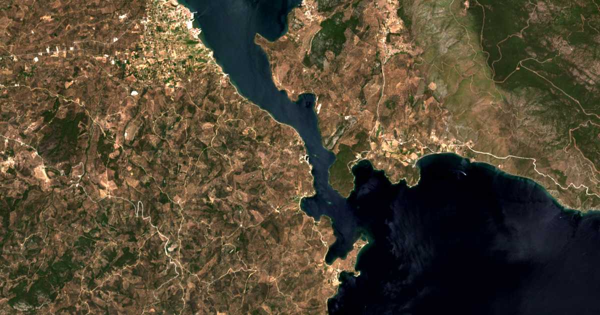 Satellitenkarte von Pýrgoi