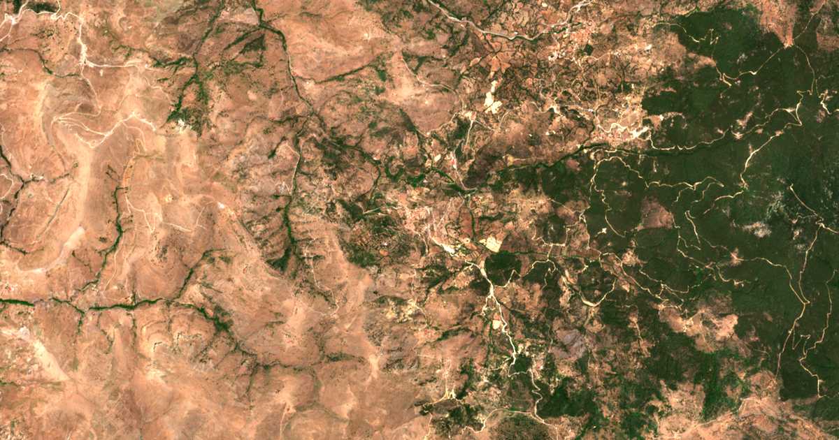 Satellitenkarte von Chidira