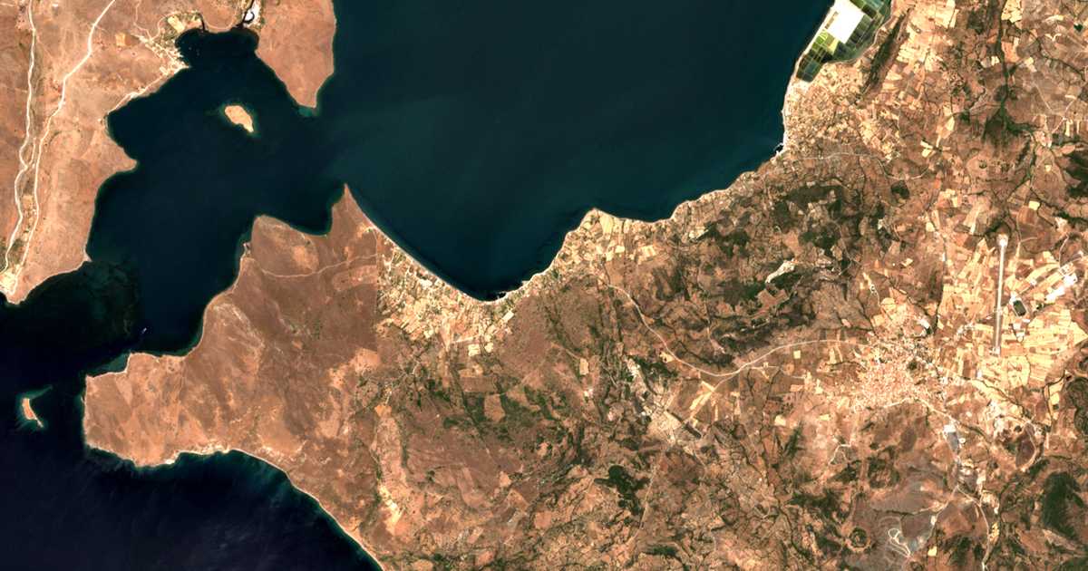 Satellitenkarte von Nyfída