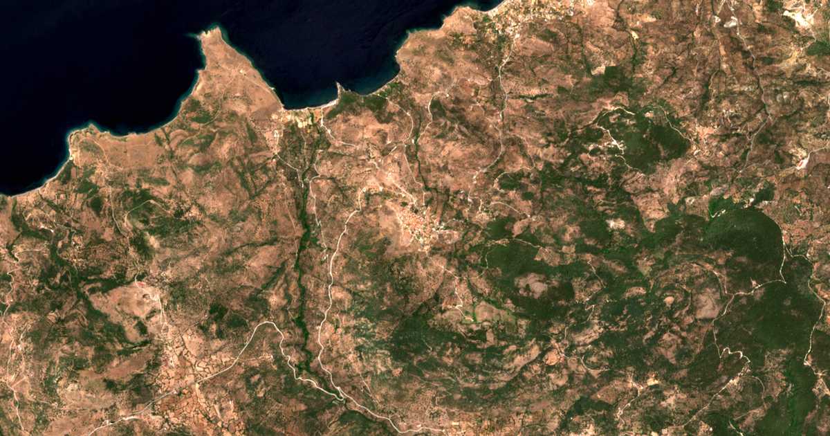 Satellitenkarte von Skoutáros