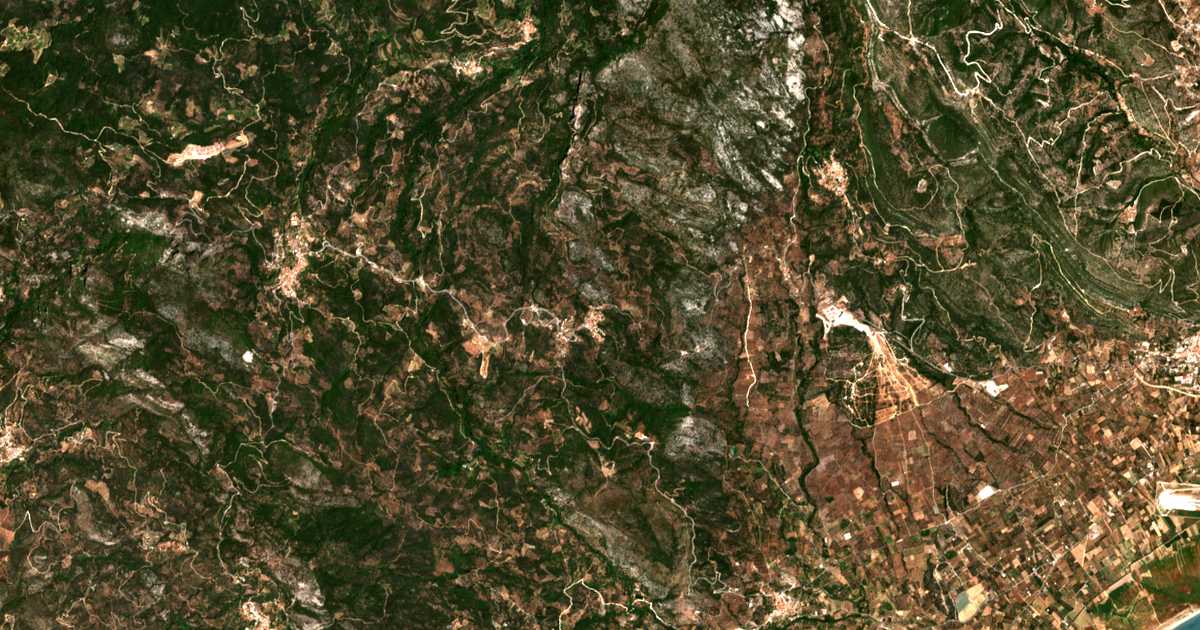 Satellitenkarte von Koumaradei