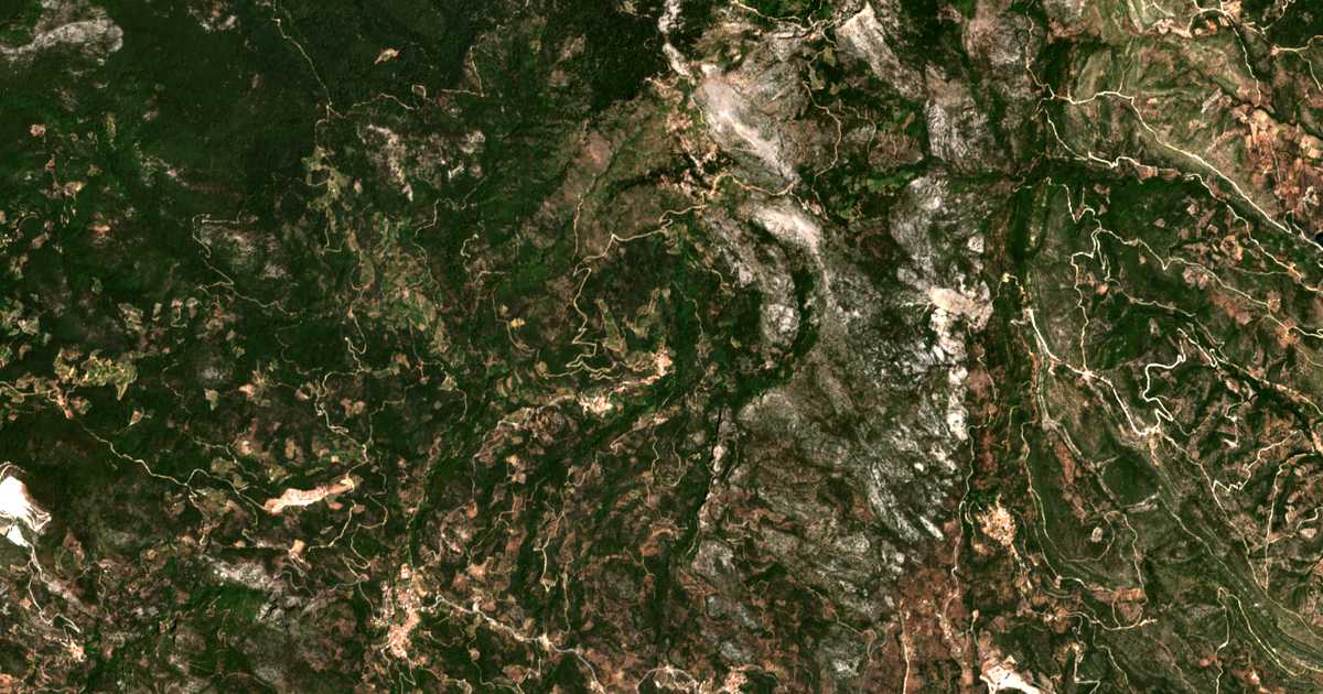 Satellitenkarte von Pandroso