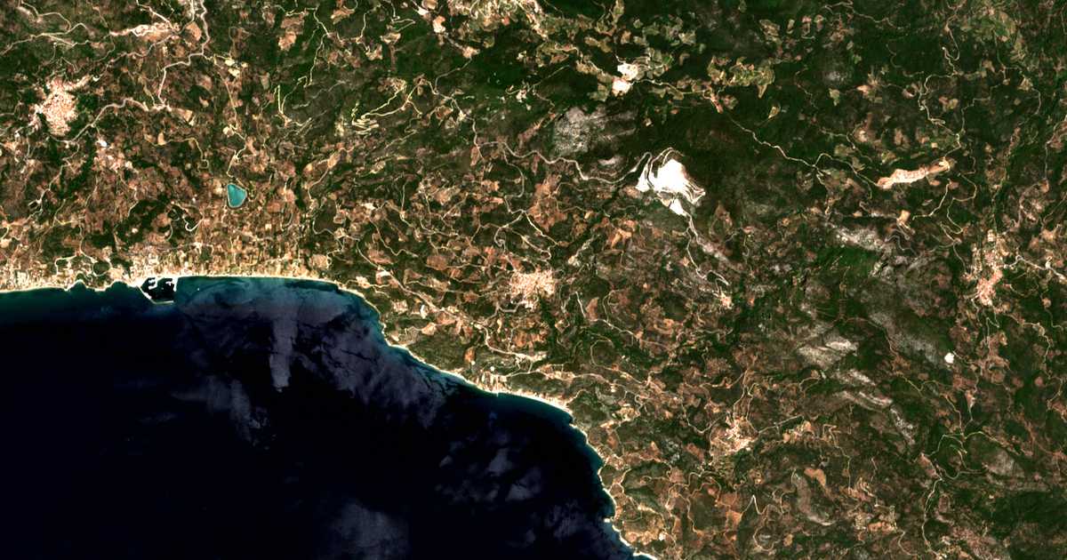 Satellitenkarte von Koumeika