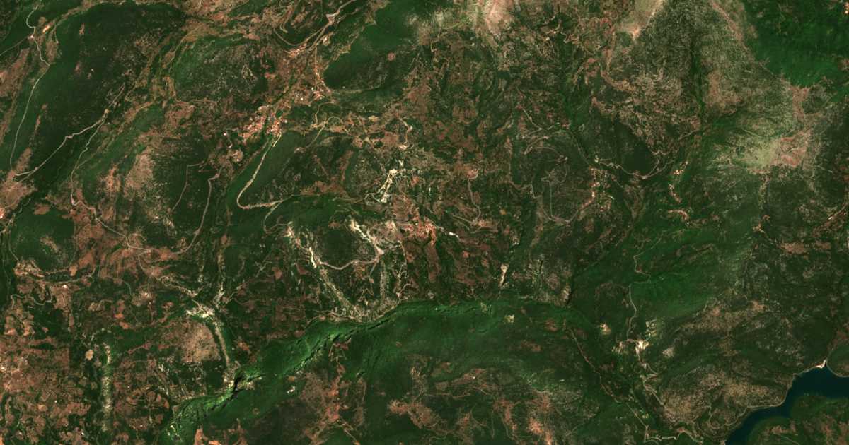 Satellitenkarte von Dímitra
