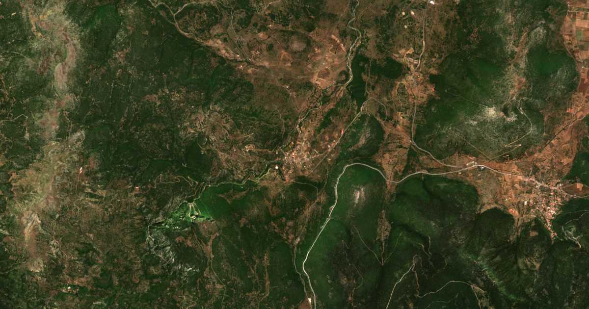 Satellitenkarte von Kamenítsa