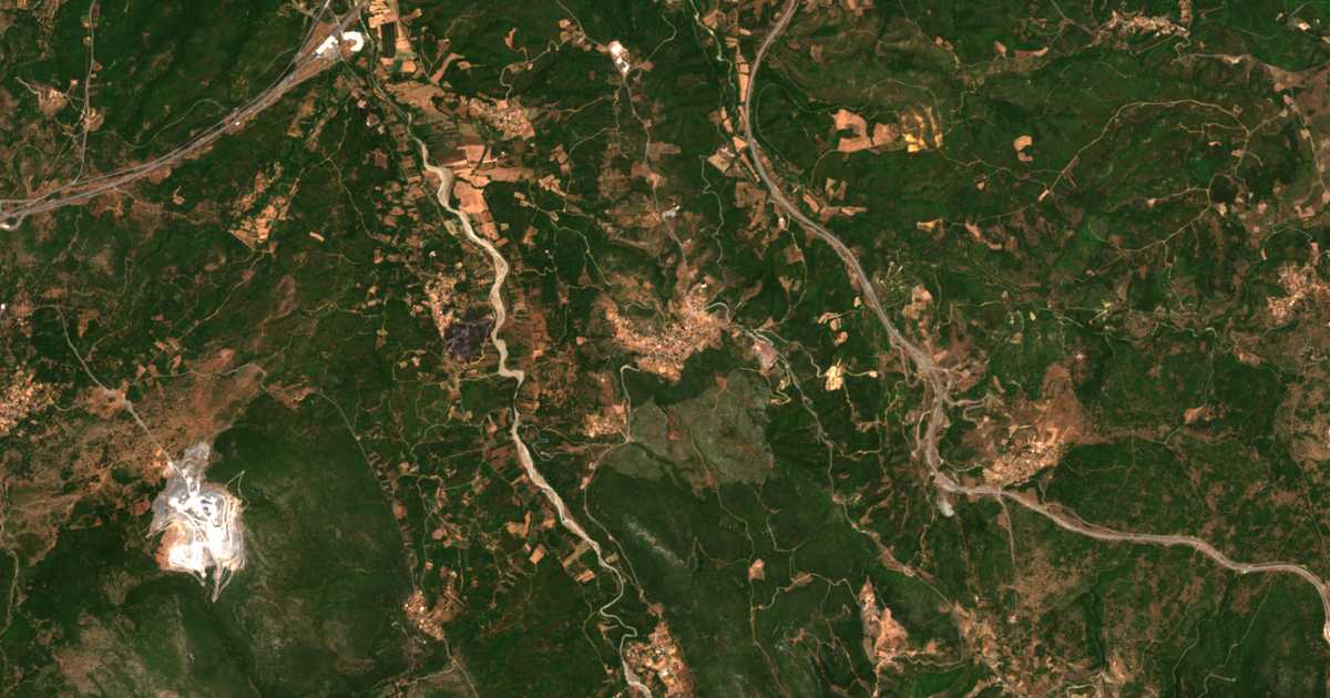 Satellitenkarte von Leondari
