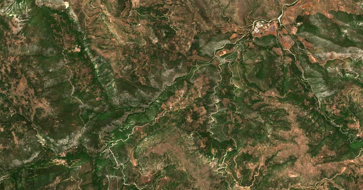 Satellitenkarte von Ágios Panteleímon