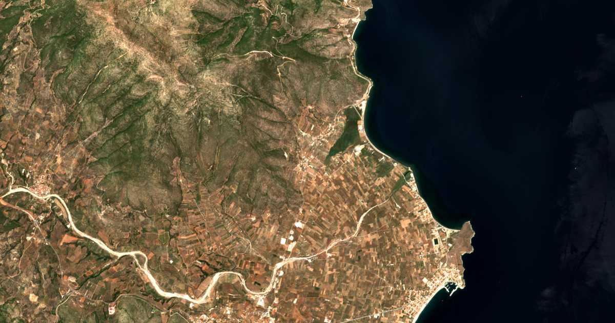 Satellitenkarte von Káto Vérvena