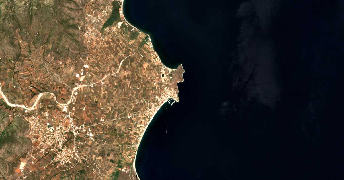 Satellitenkarte von Parálion Ástros