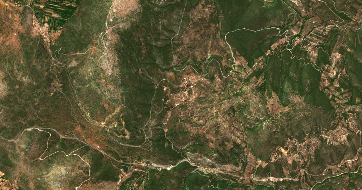 Satellitenkarte von Elaiochórion
