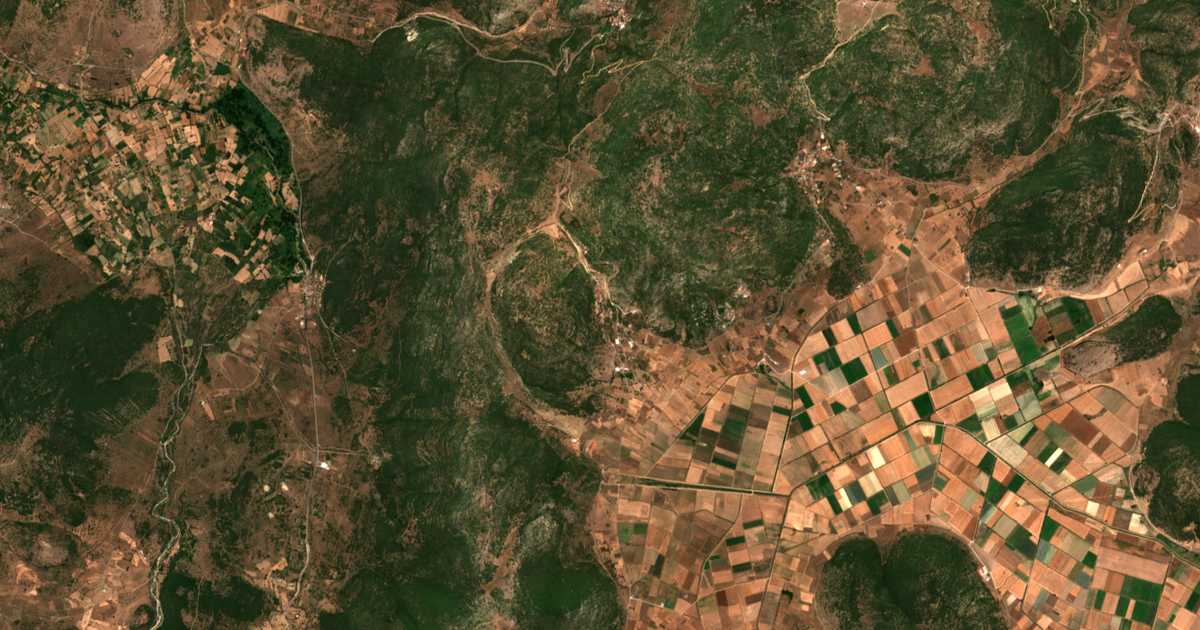 Satellitenkarte von Chotoússa