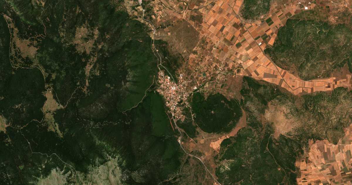 Satellitenkarte von Levidi