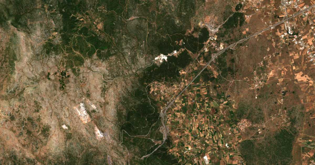 Satellitenkarte von Mákri