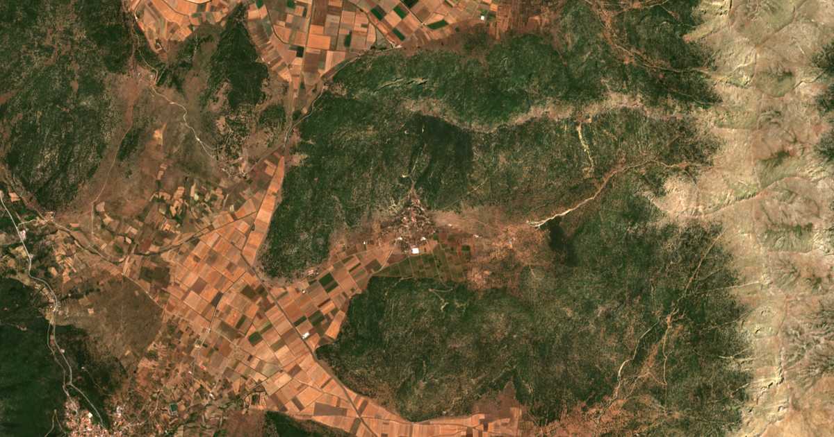 Satellitenkarte von Palaiópyrgos