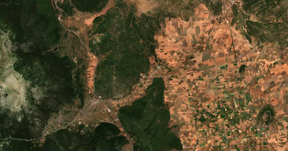 Satellitenkarte von Simiádes