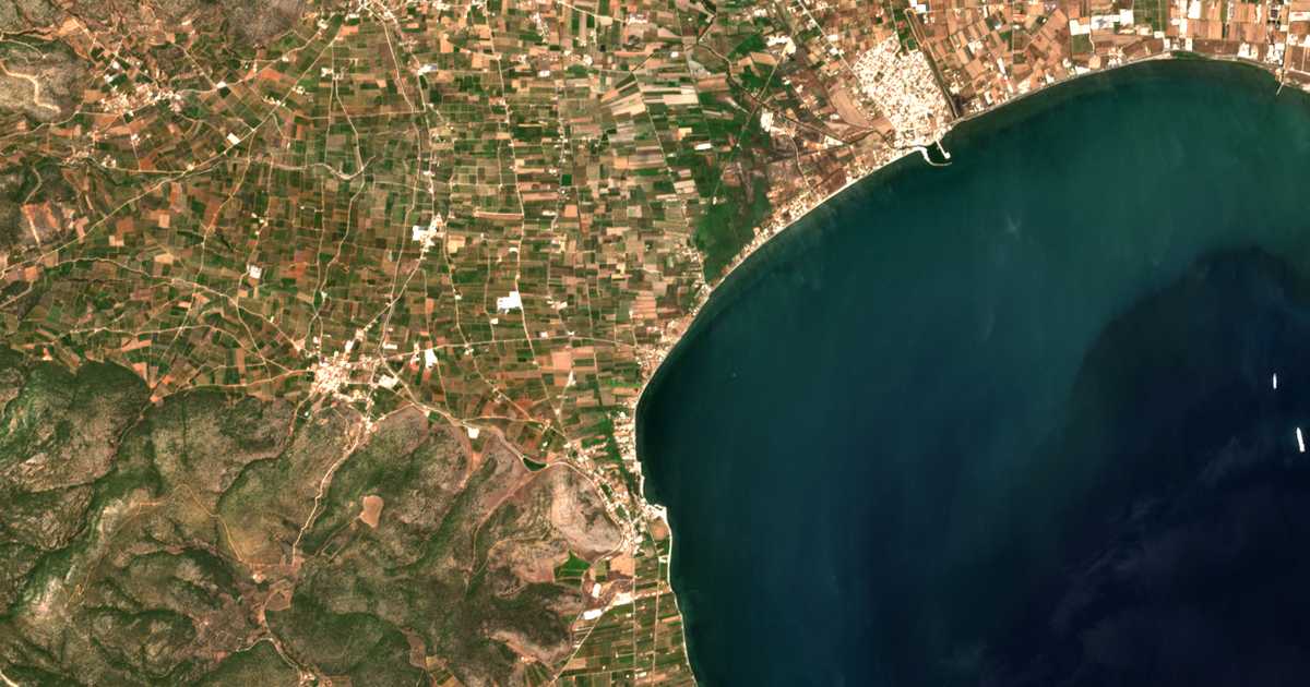 Satellitenkarte von Almyrós