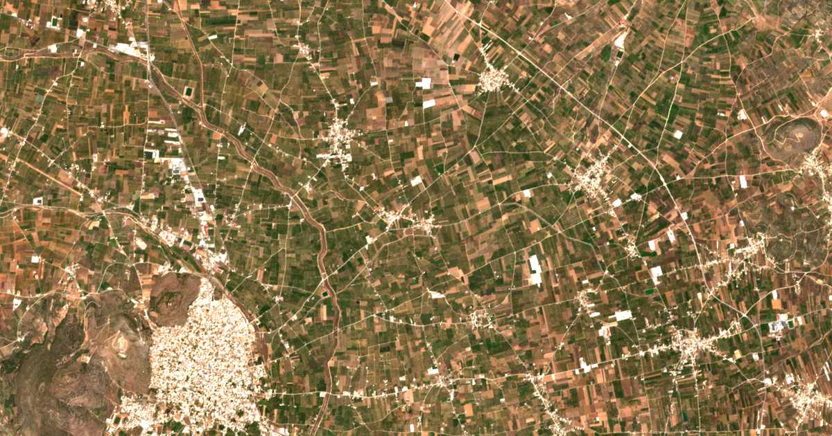 Satellitenkarte von Íra